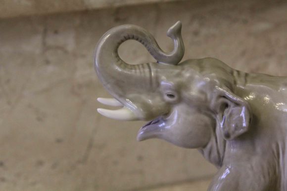 Антикварный, фарфоровый слон ЛФЗ (Ленинград). 50 гг