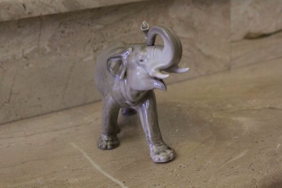 Антикварный, фарфоровый слон ЛФЗ (Ленинград). 50 гг