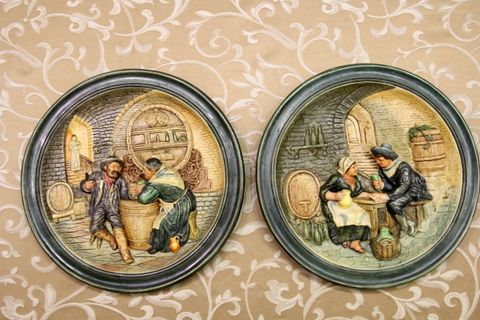Винтажные немецкие настенные тарелки