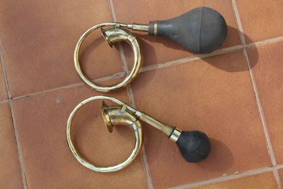 Антикварный клаксон для автомобиля. Европа. Начало 20 века