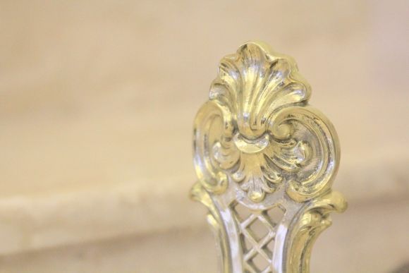 Антикварные таганы - старинная подставка под дрова в камин