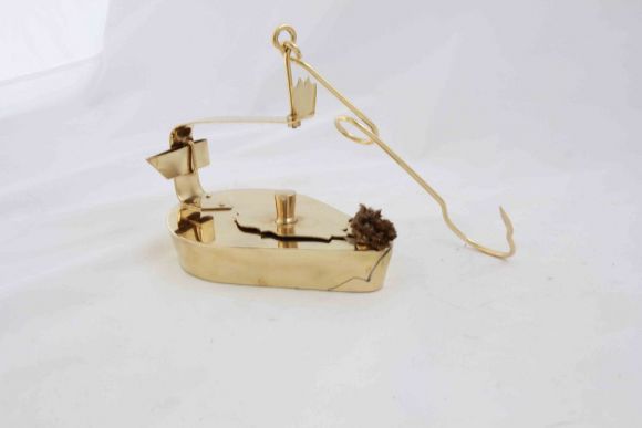 Необычная  керосиновая лампа без стекол. Европа.Начало 20 века