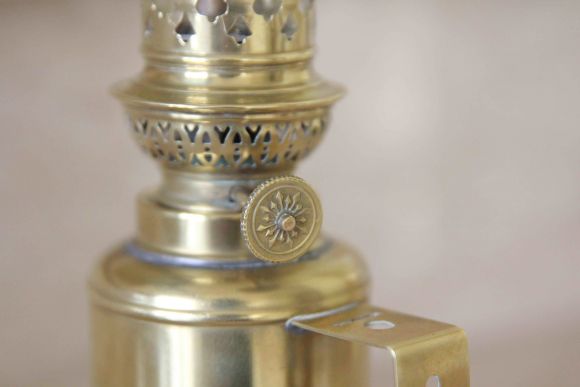 Винтажная керосиновая лампа. Европа. Начало 20 века