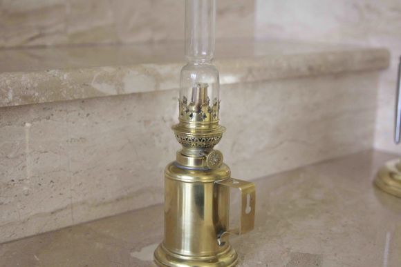 Винтажная керосиновая лампа. Европа. Начало 20 века