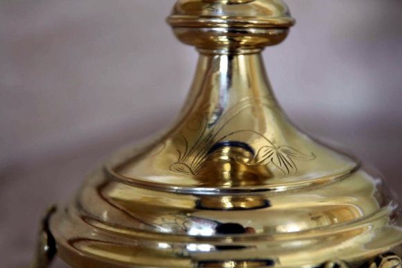 Очень эффектная  керосиновая лампа