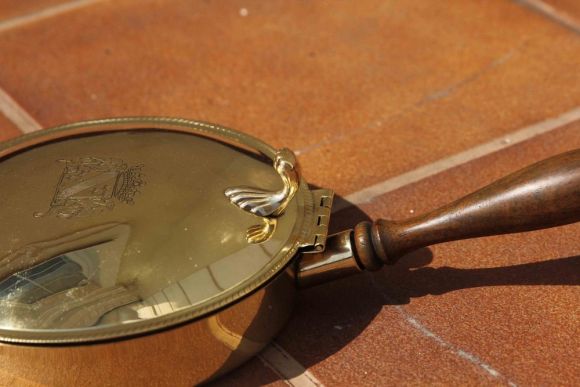 Старинная емкость для сбора крошек со стола. Италия. Начало 20 века