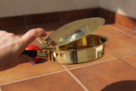 Старинная емкость для сбора крошек со стола. Италия. Начало 20 века