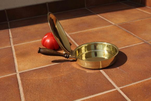 Старинная емкость для сбора крошек со стола. Италия. Начало 20 века