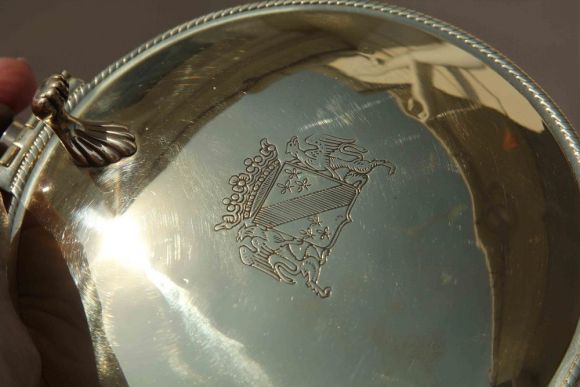 Старинная емкость для сбора крошек со стола. Италия. Начало 20 века