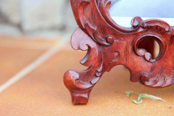 Великолепная пара резных рамок из Ореха