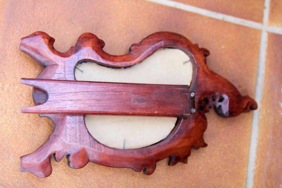 Великолепная пара резных рамок из Ореха