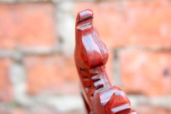 Великолепная пара резных рамок из Ореха