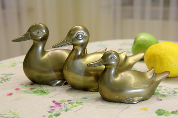 Уточки из латуни на счастье