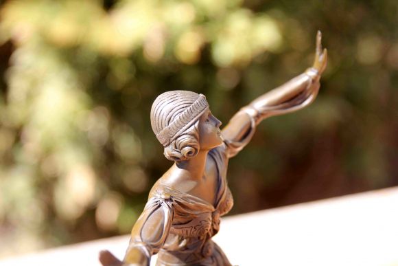 Антикварная статуэтка танец арт-деко. Европа. Начало 20 века