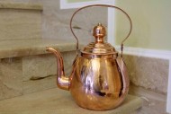 Чайник гладкий медный с очень нестандартной крышечкой. Ручная работа Чайник гладкий медный с очень нестандартной крышечкой. Ручная работа
