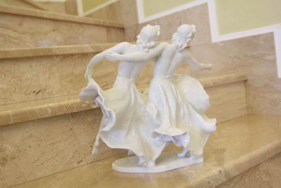 Императорский вальс Розенталь. Белоснежная элегантность