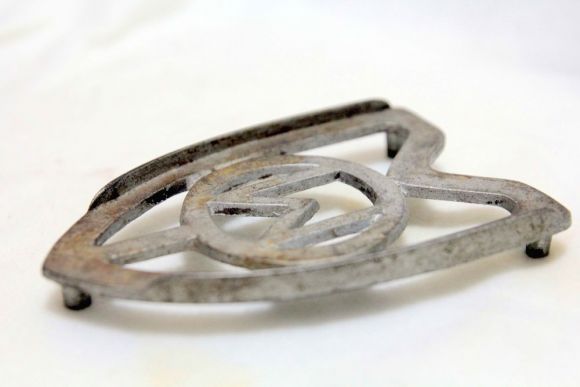 Винтажная подставка под утюг