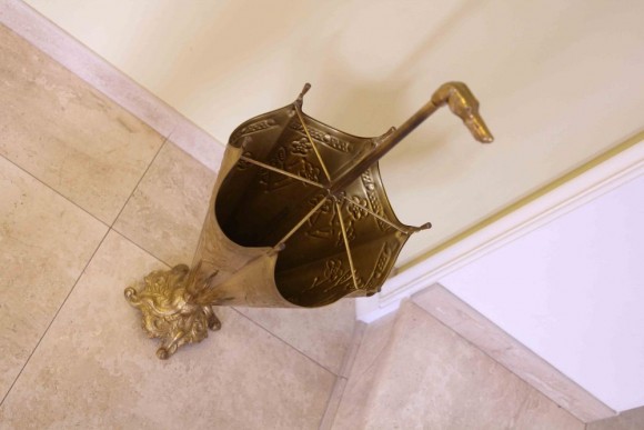 Очень редкая, прекрасная зонтница. Европа. Середина 20 века