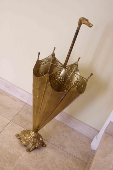 Очень редкая, прекрасная зонтница. Европа. Середина 20 века