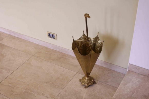 Очень редкая, прекрасная зонтница. Европа. Середина 20 века