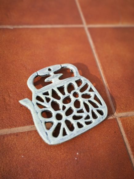 Оригинальная антикварная подставка под горячее. Европа. Начало 20 века Оригинальная антикварная подставка под горячее. Европа. Начало 20 века