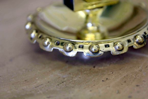 Антикварная спичечница латунная, полностью отполированная