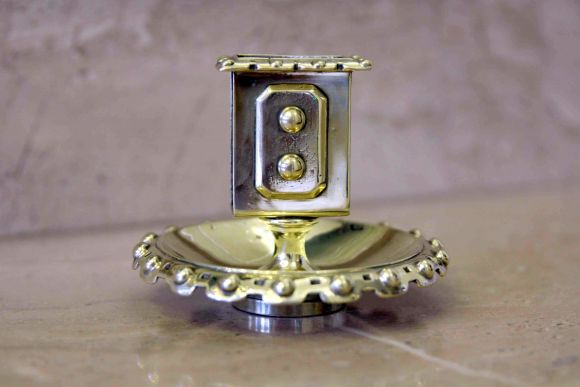 Антикварная спичечница латунная, полностью отполированная