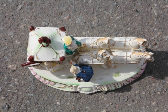 Антикварная, красивая фарфоровая статуэтка. Европа. Середина 20 века