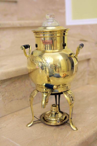 Самовар - бульотка из латуни. 1911 года. Клейма. Полировка