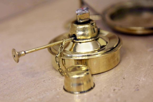 Самовар - бульотка из латуни. 1911 года. Клейма. Полировка