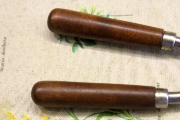 Щипцы для завивки волос