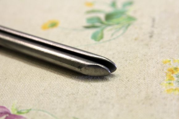 Щипцы для завивки волос