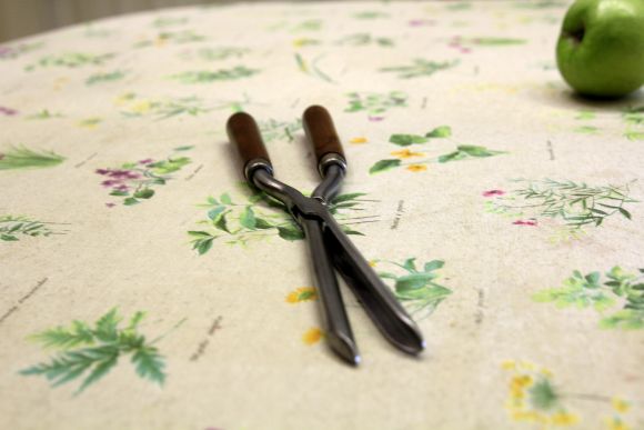 Щипцы для завивки волос