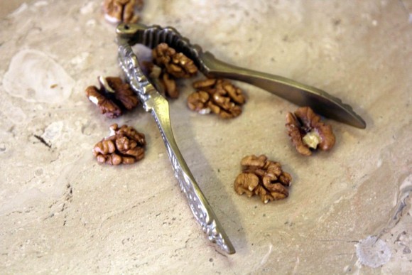 Старинная вещь для коллекционеров орехокол. Европа. Начало 20века