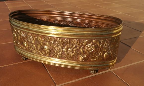 Роскошное латунное старинное кашпо Розы.Начало 20 века