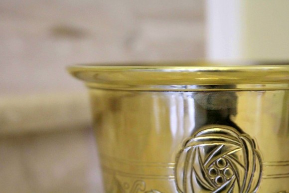 Невероятное латунное кашпо, ваза для цветов или ведро для шампанского