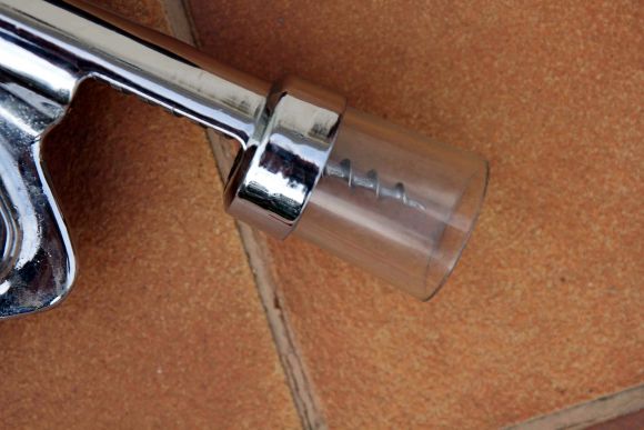 Старинный штопор для винных бутылок. Крепиться на столешницу