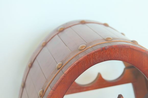 Винный оригинальный стеллаж