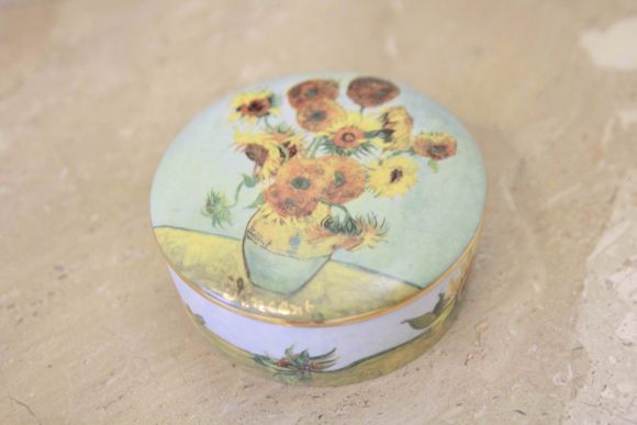 Фарфоровая шкатулка GOEBEL V.van Gogh