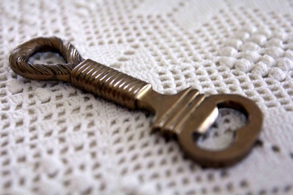 Замечательная открывалка "морской узел". Европа. Начало 20 века