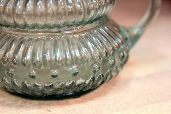 Необыкновенно хорошенькая  лампа. Европа