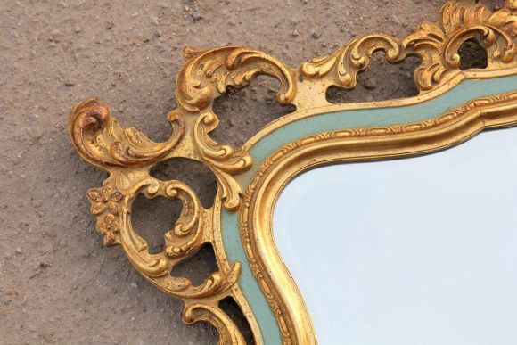 Великолепное старинное ажурное зеркало в позолоте