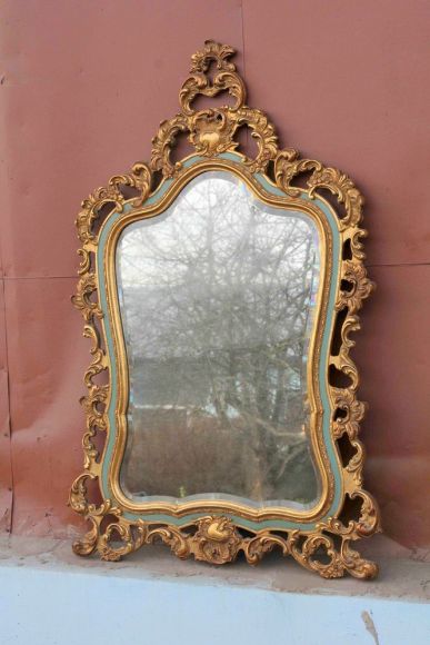 Великолепное старинное ажурное зеркало в позолоте
