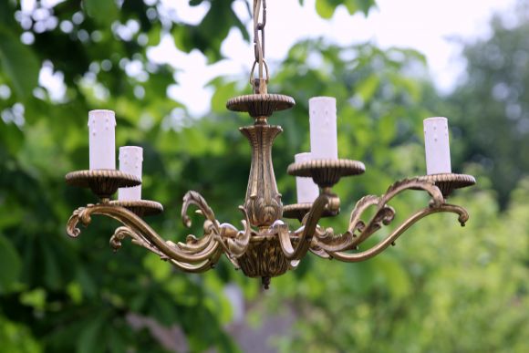Большая бронзовая люстра
