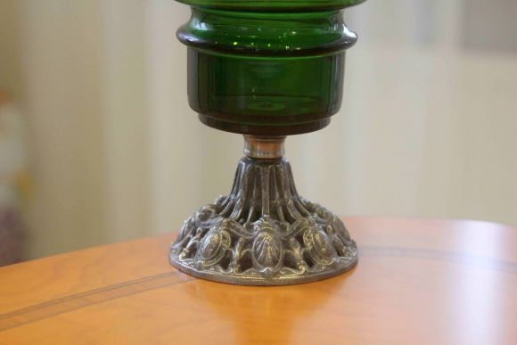 Очень красивая антикварная керосиновая лампа. Европа. Начало 20 века