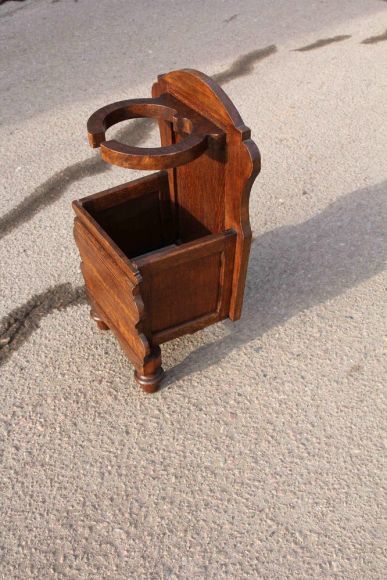 Интересная старинная зонтница