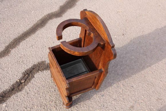 Интересная старинная зонтница