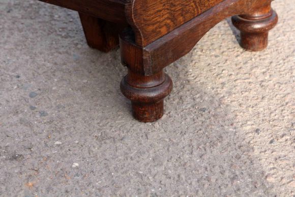 Интересная старинная зонтница