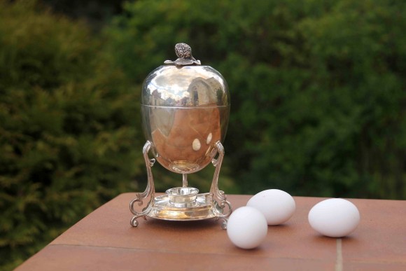 Коллекционная английская яйцеварка. Посеребрение