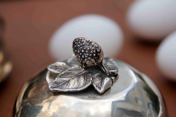 Коллекционная английская яйцеварка. Посеребрение